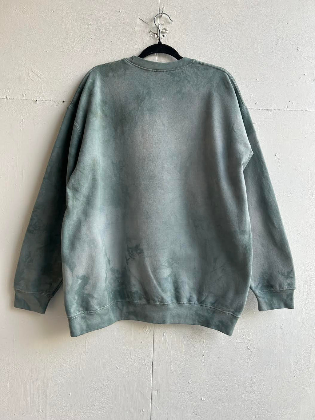ildan organic khaki green/grey, blue, black, pink printed sweatshirt by OADC, 2026